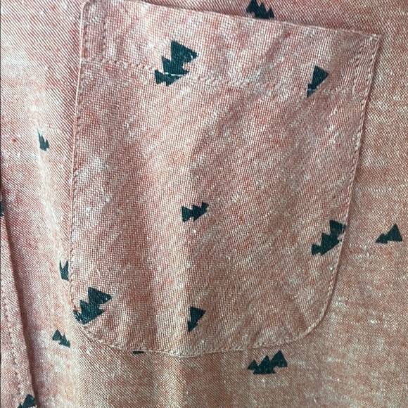 United By Blue Red Tree Print Woven Mens L Sustainable Hemp Cotton Fabrication - Picture 4 of 6